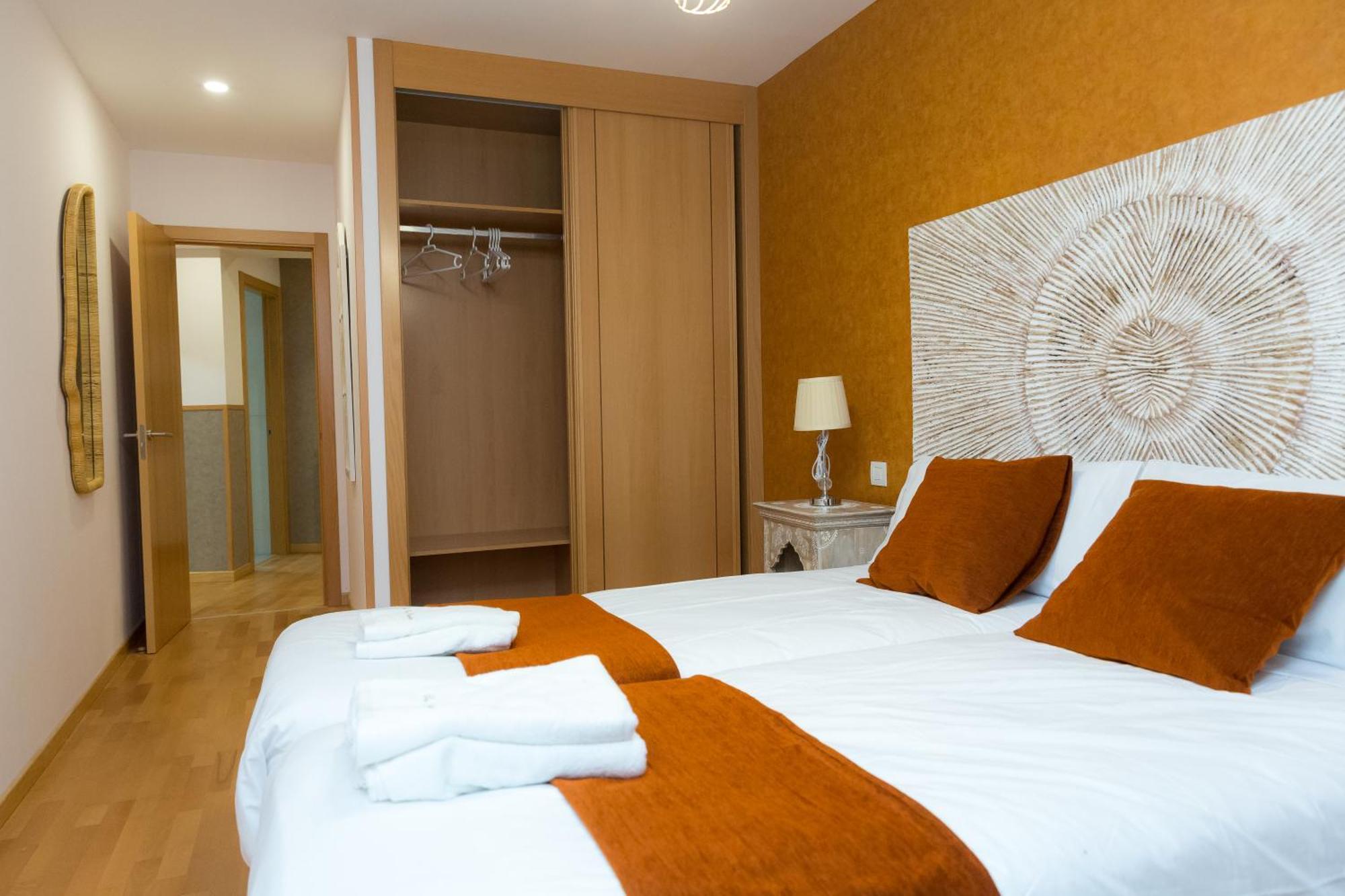 Apartamentos San Pedro Regalado Valladolid Esterno foto