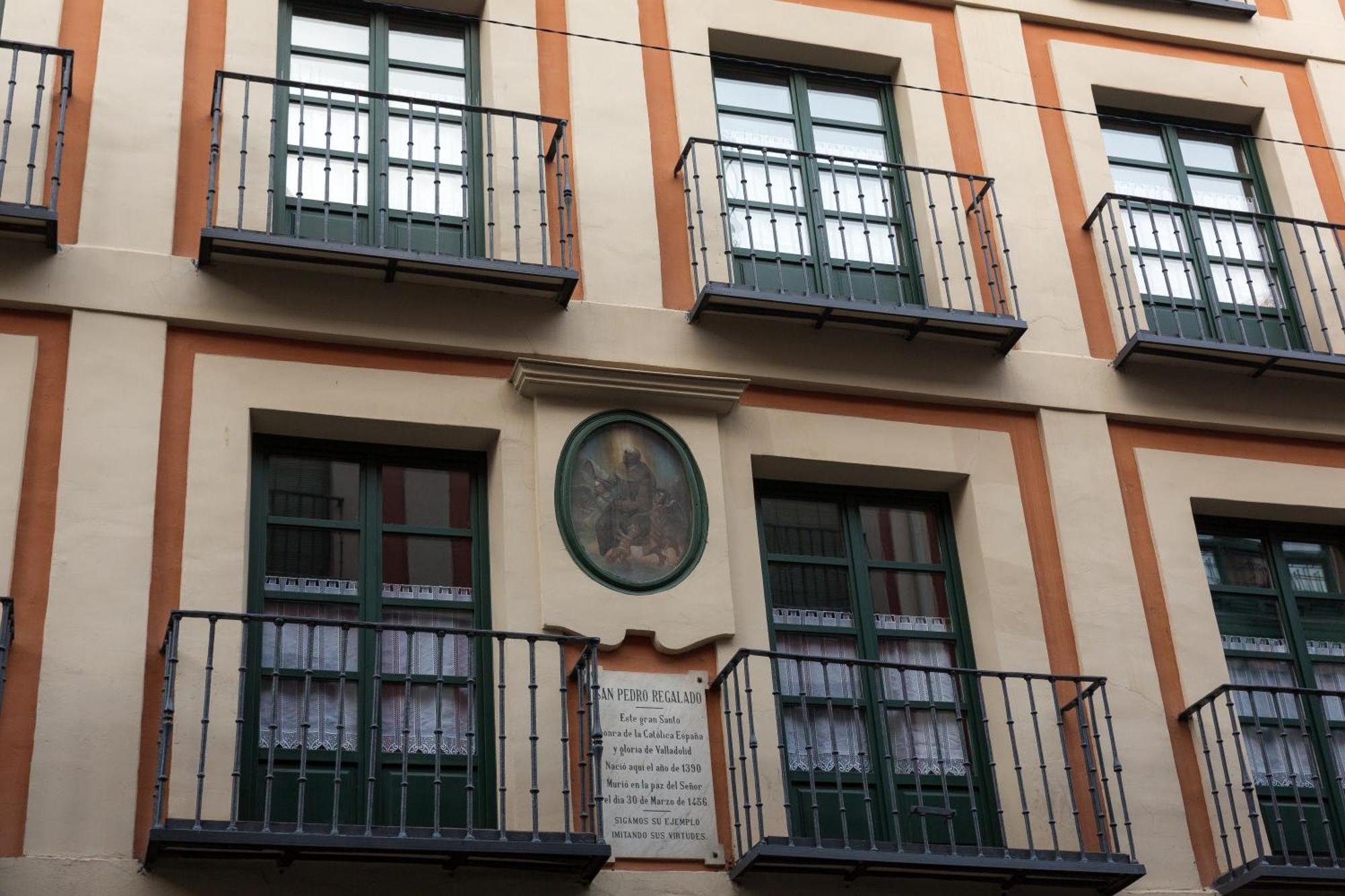 Apartamentos San Pedro Regalado Valladolid Esterno foto