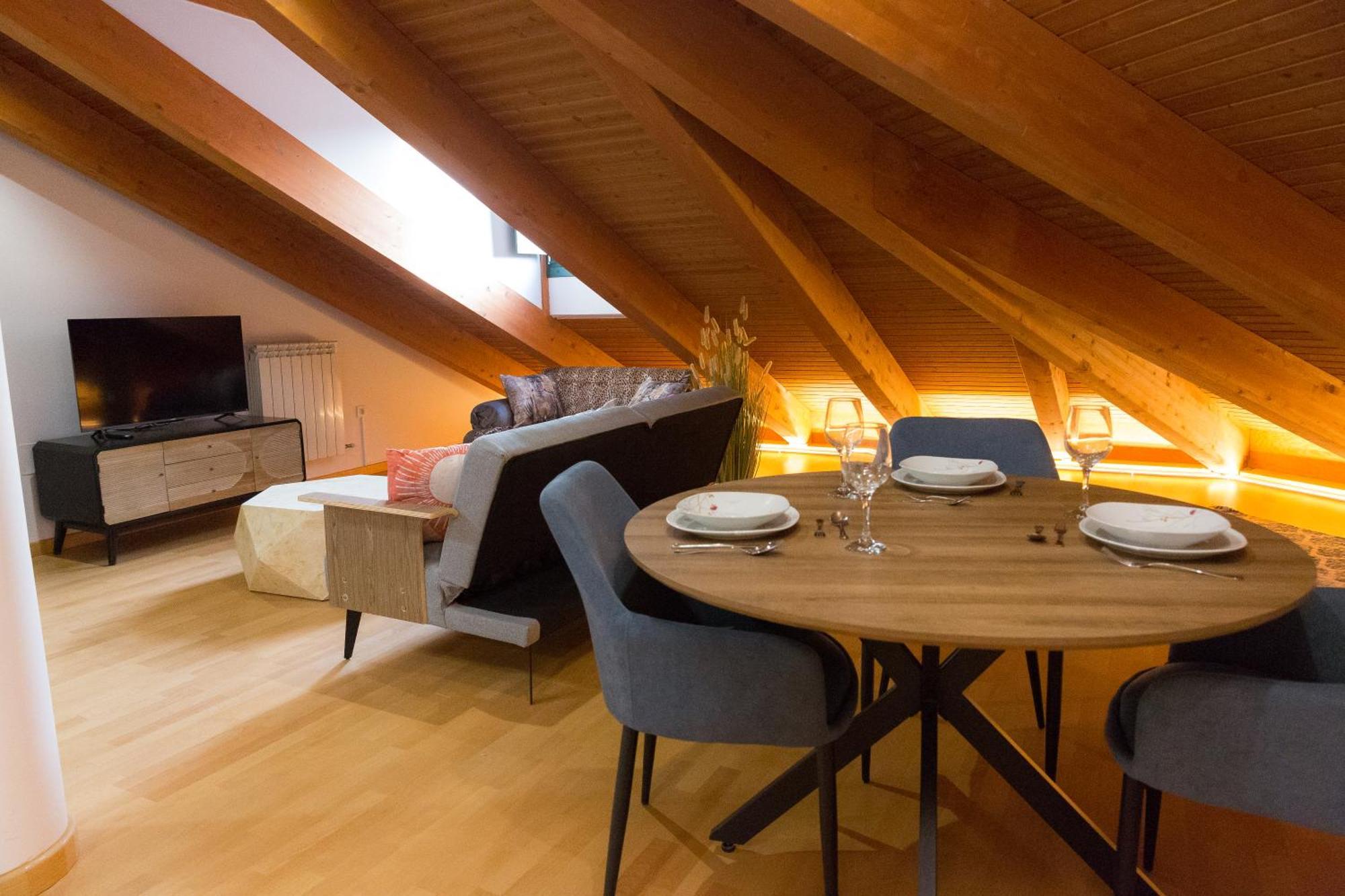 Apartamentos San Pedro Regalado Valladolid Esterno foto