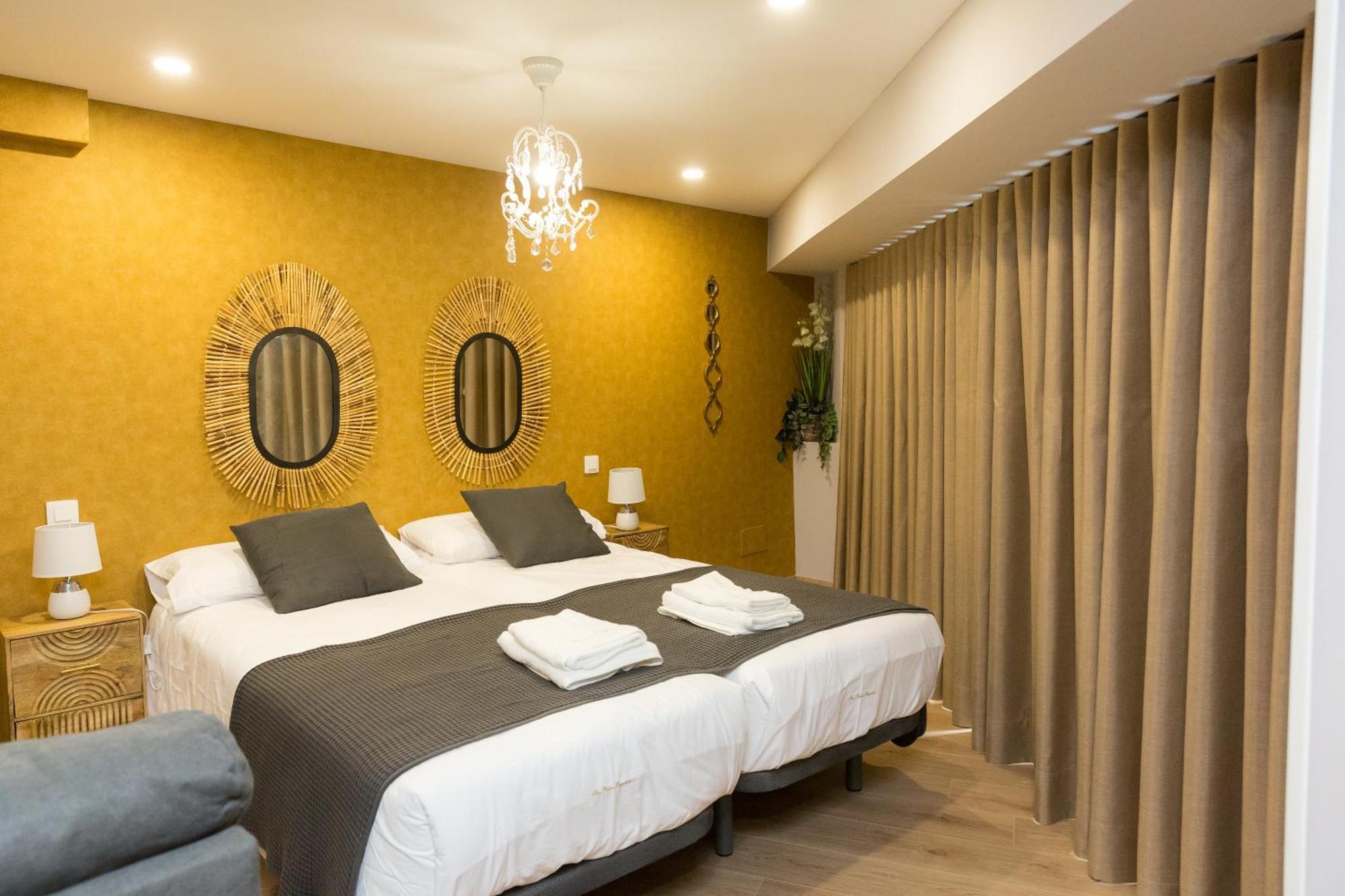 Apartamentos San Pedro Regalado Valladolid Esterno foto